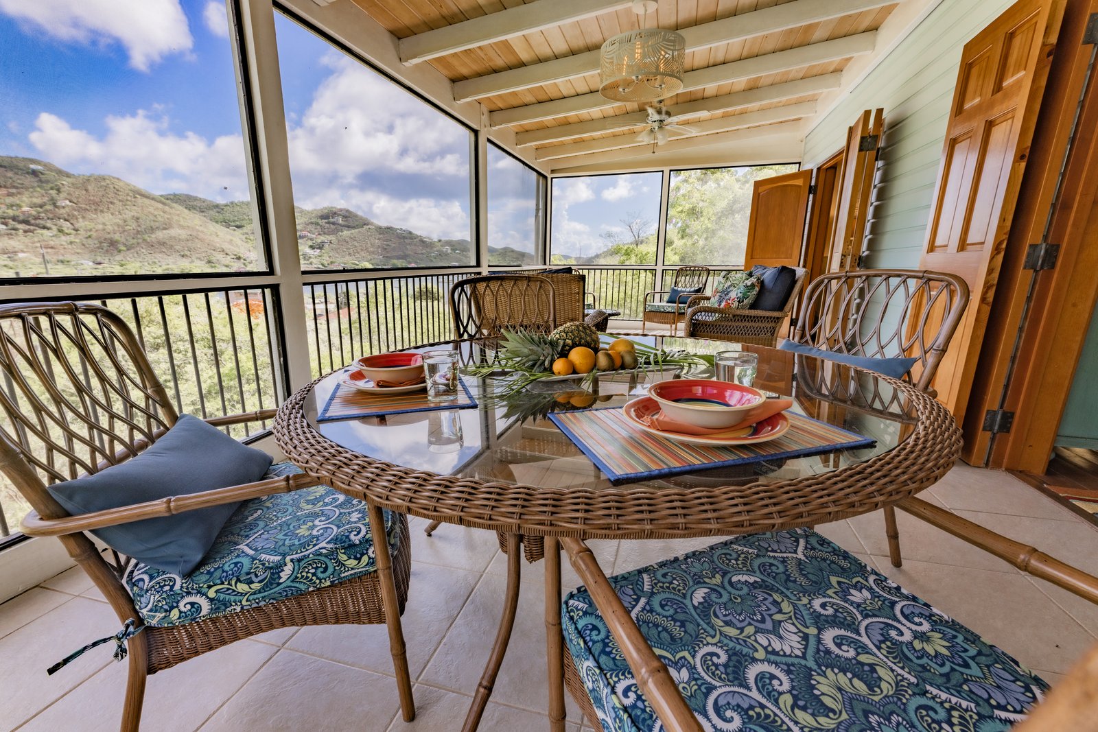 Bungalow Blue — photo 13
