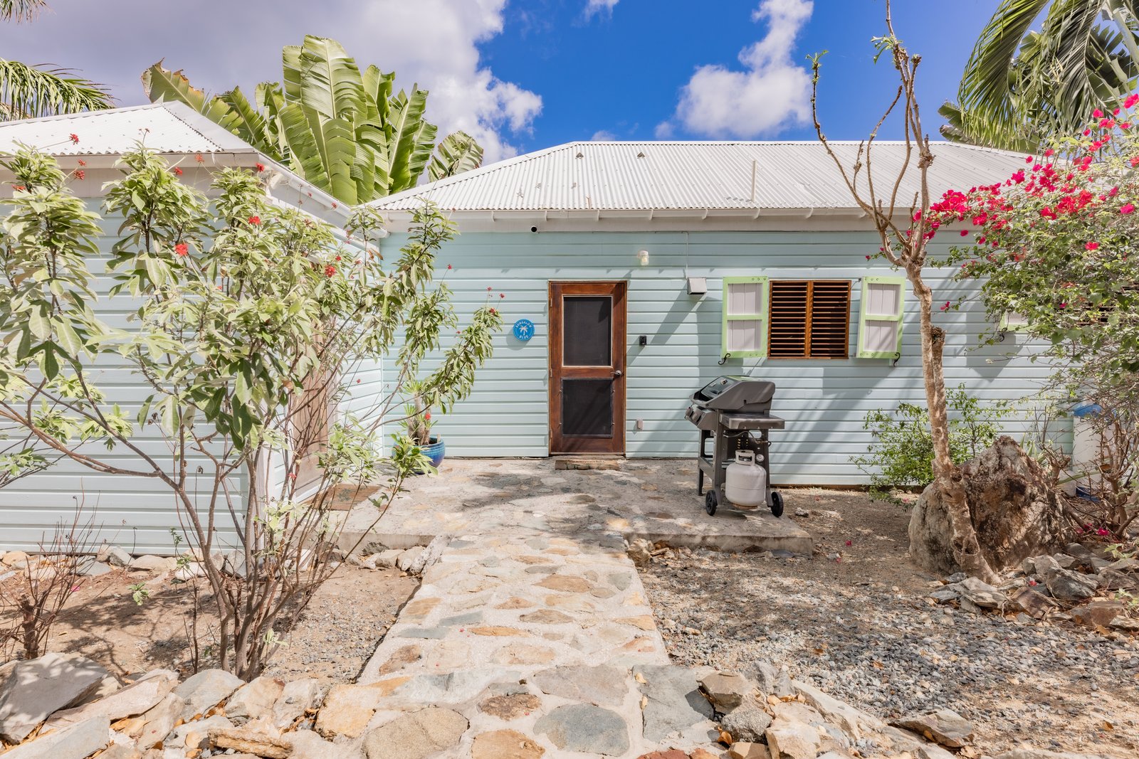 Bungalow Blue — photo 18