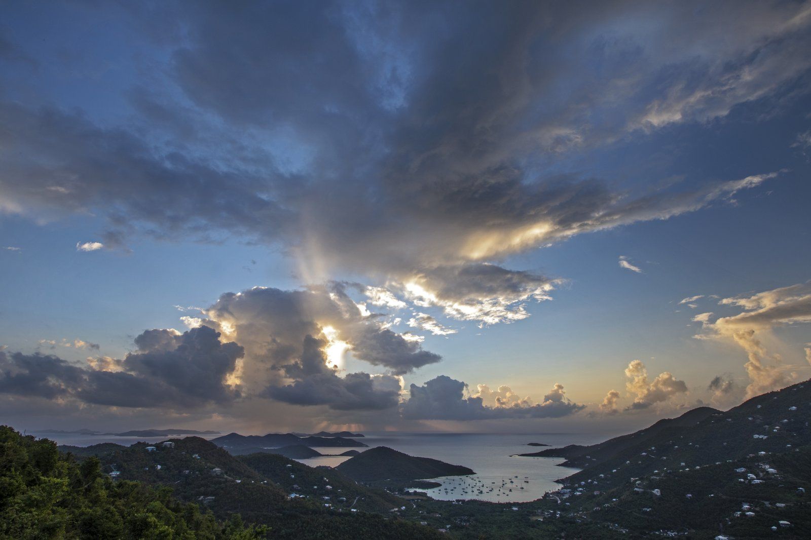 Caribbean Jewels — photo 26