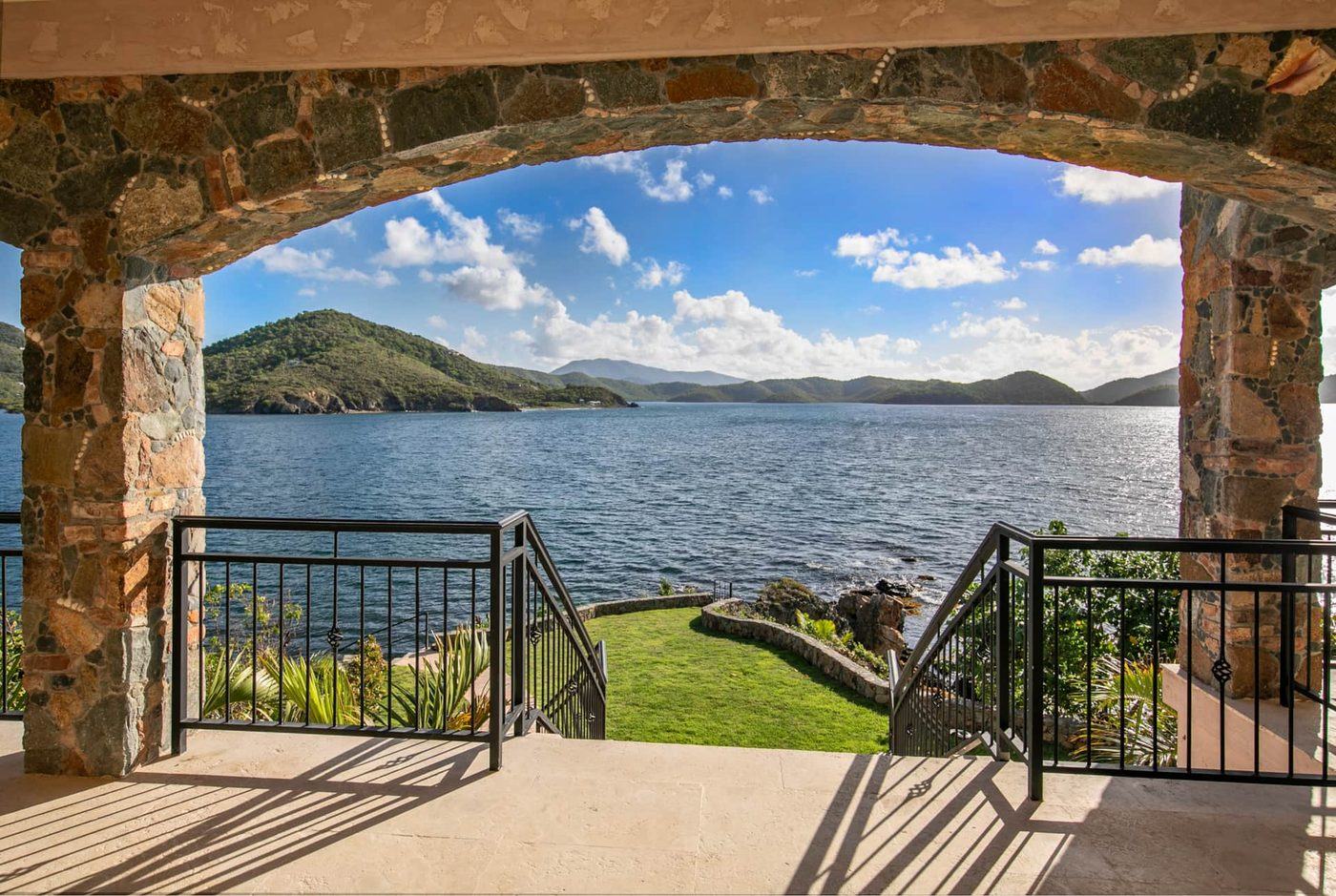 Coral Point — photo 18