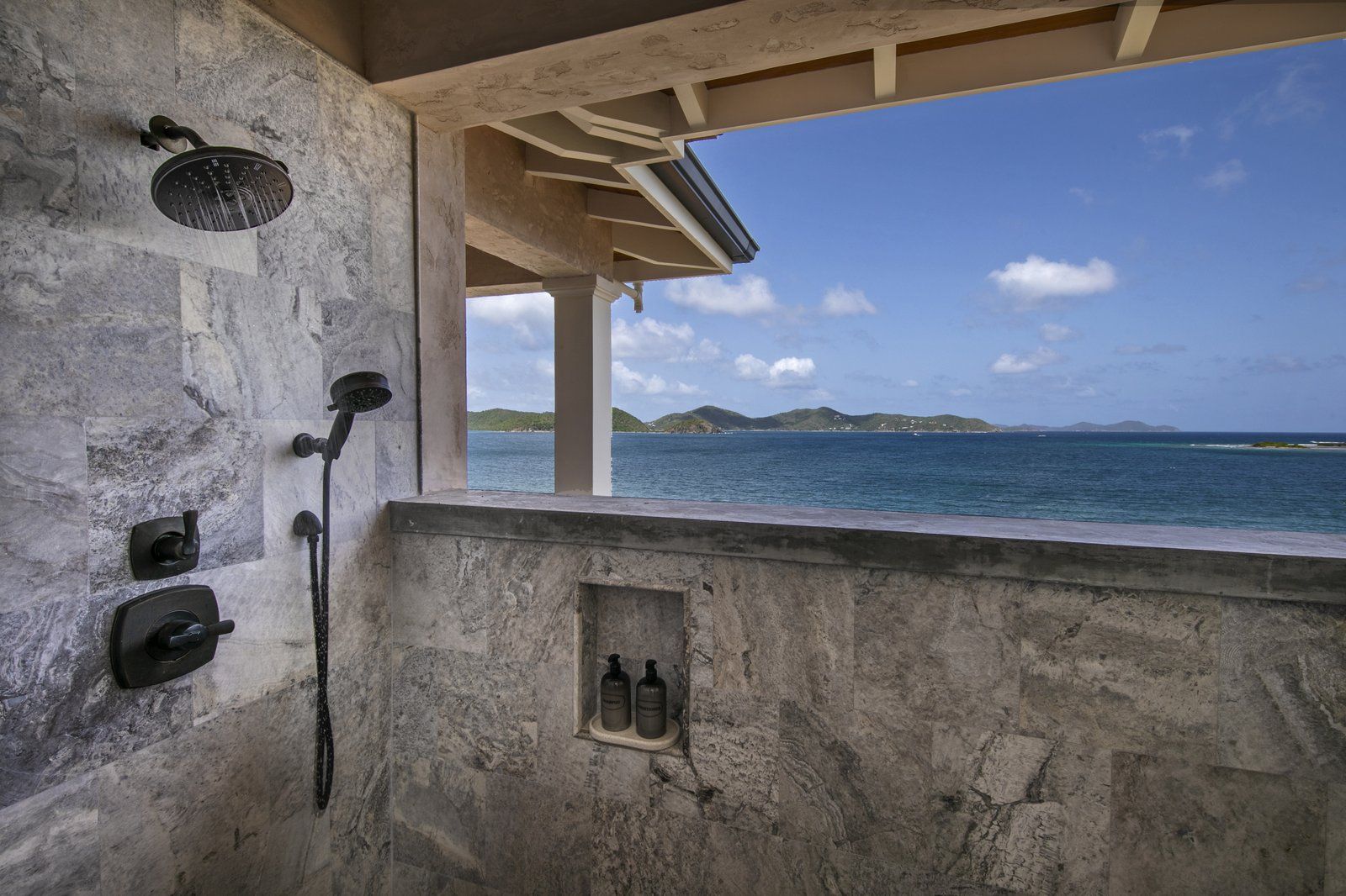 Coral Point — photo 29