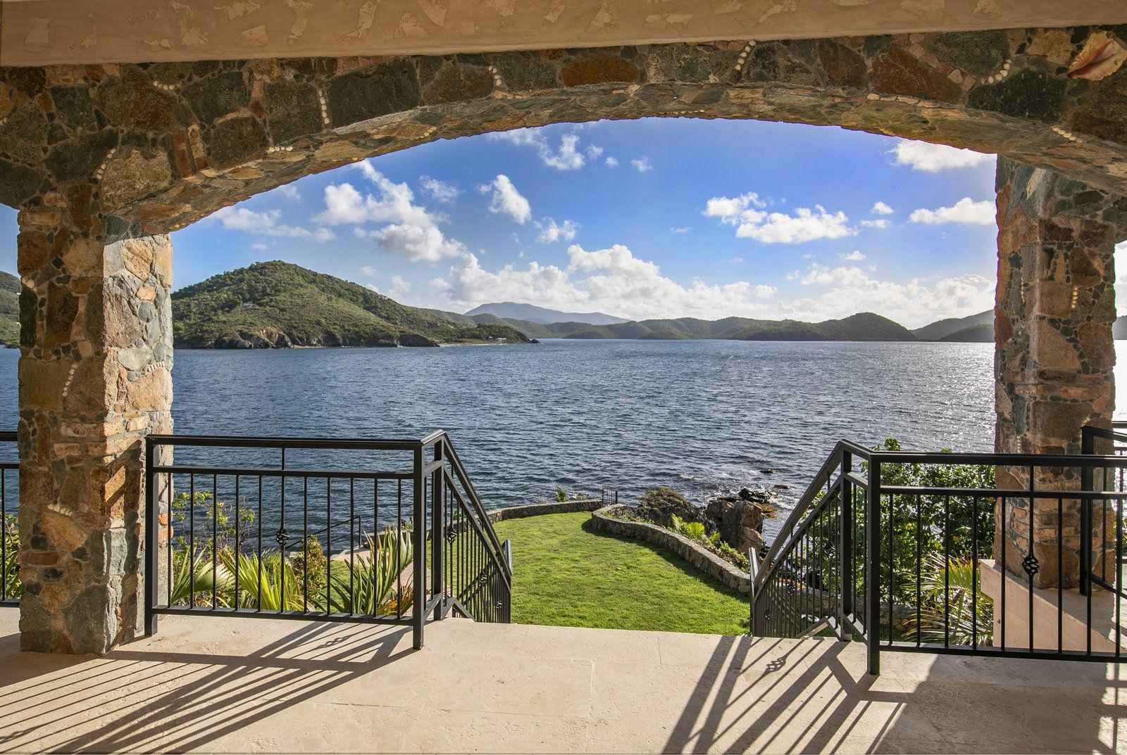 Coral Point — photo 38