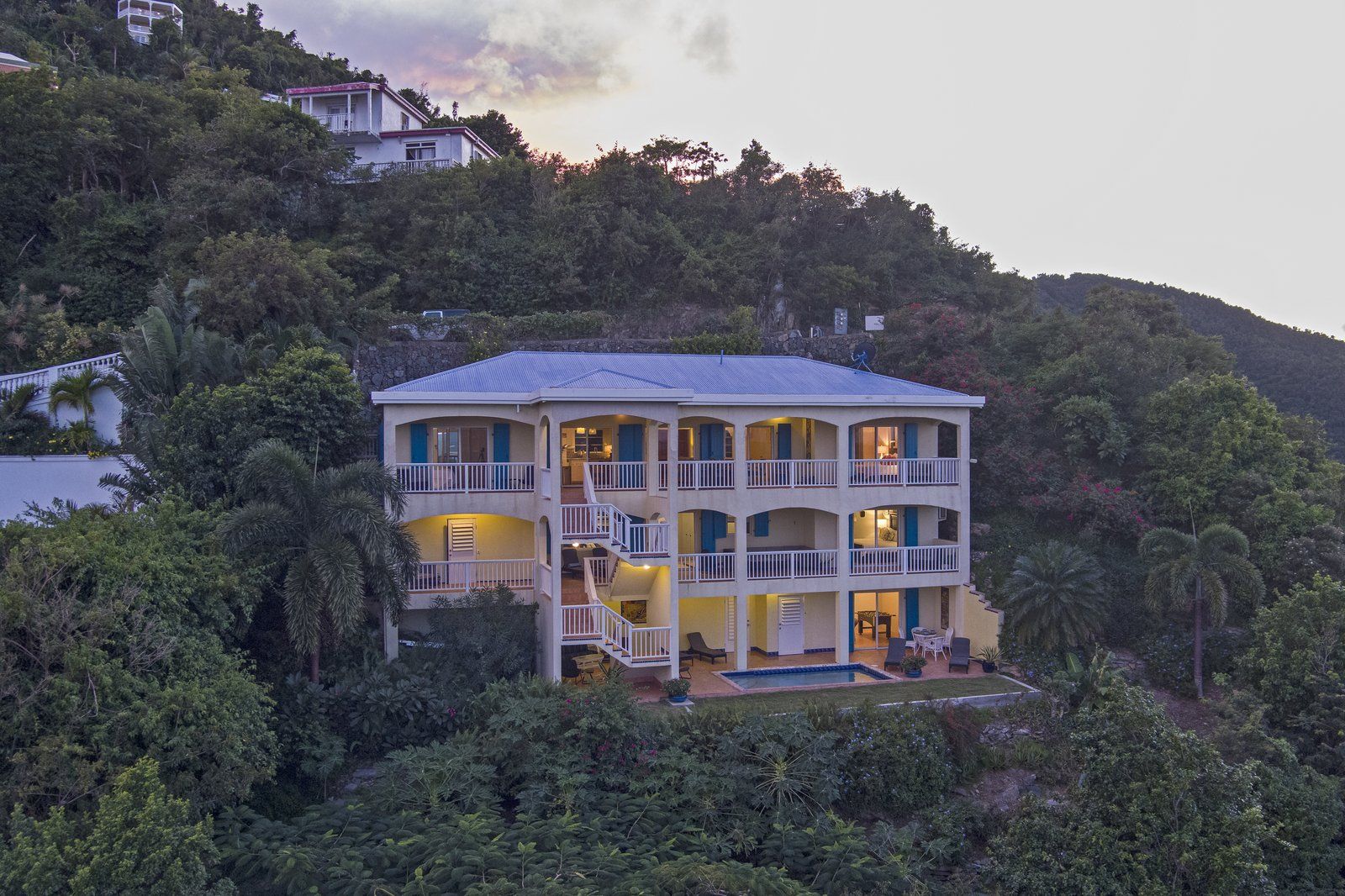 Island Horizons — photo 36